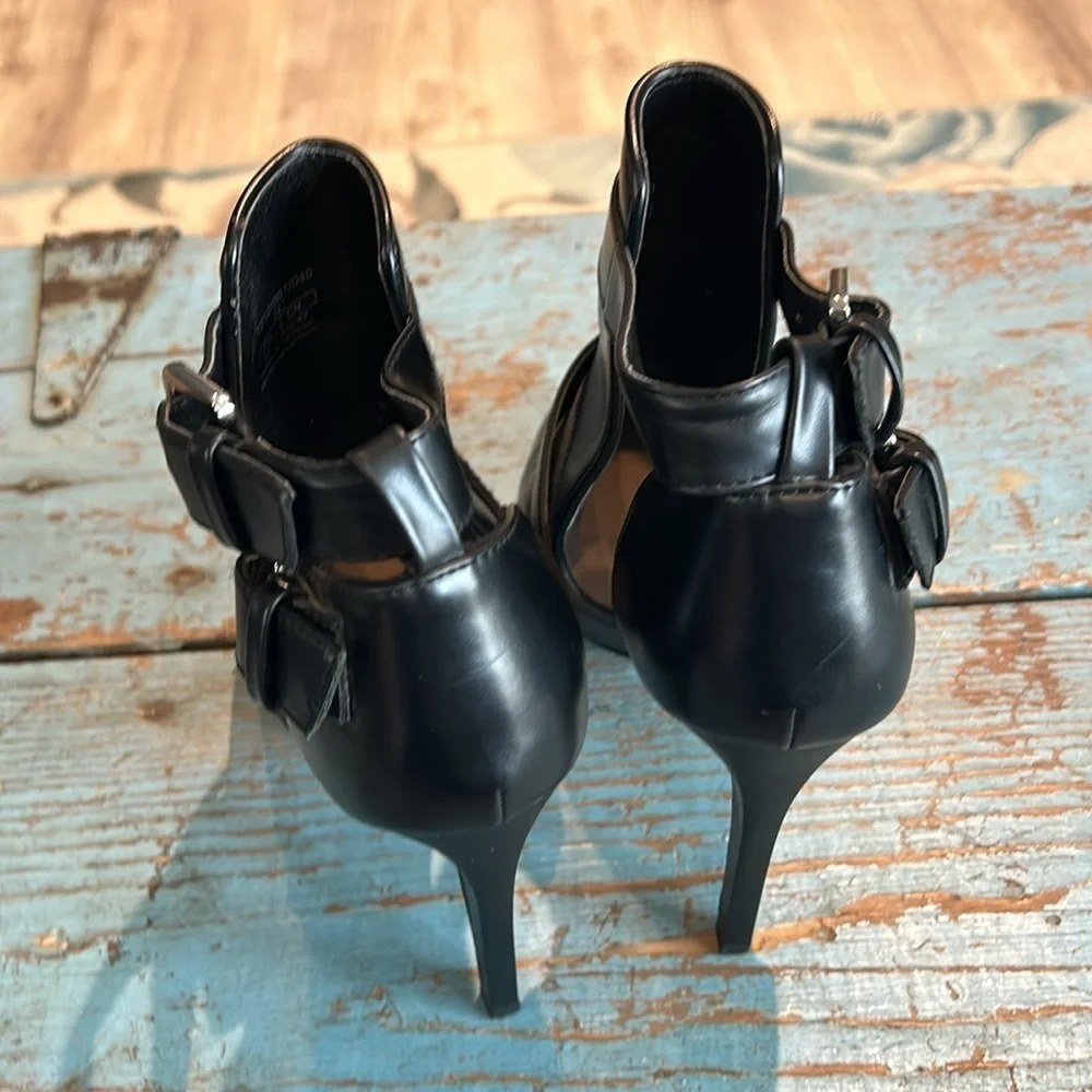 ZARA Black Ankle Buckle Boots Size 39/8.5